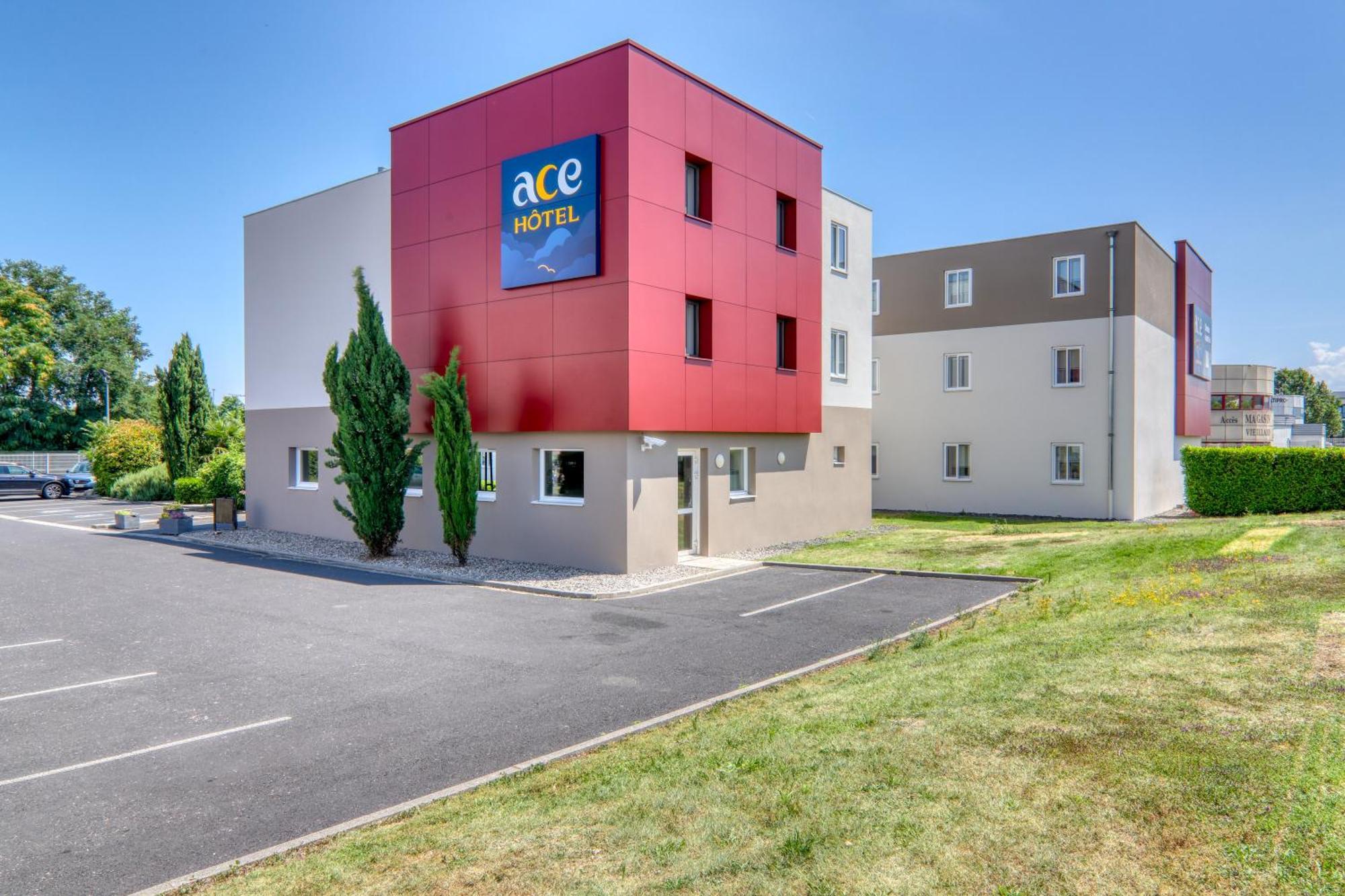 Ace Hotel Clermont Ferrand La Pardieu Ngoại thất bức ảnh