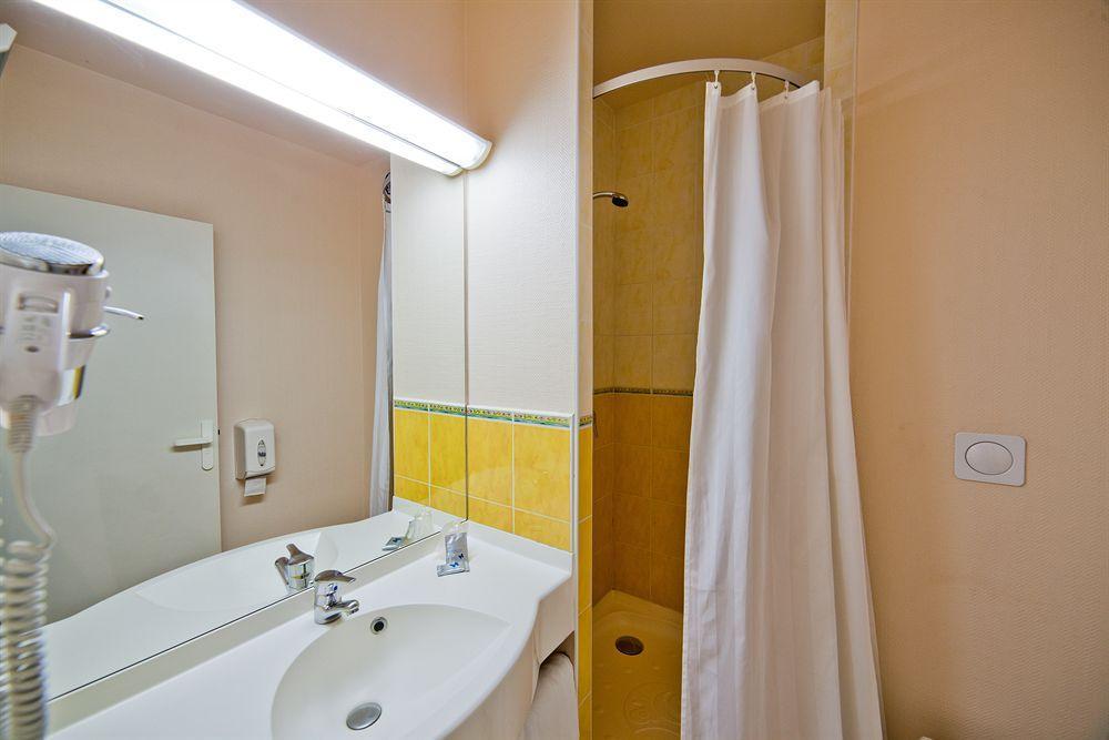 Ace Hotel Clermont Ferrand La Pardieu Ngoại thất bức ảnh