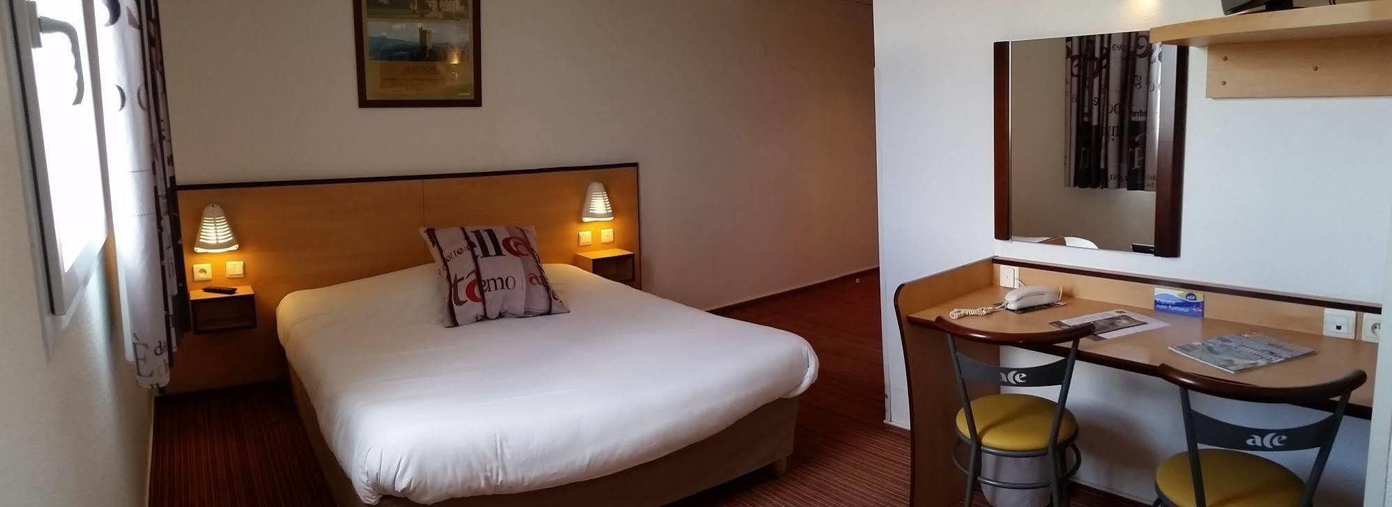 Ace Hotel Clermont Ferrand La Pardieu Ngoại thất bức ảnh